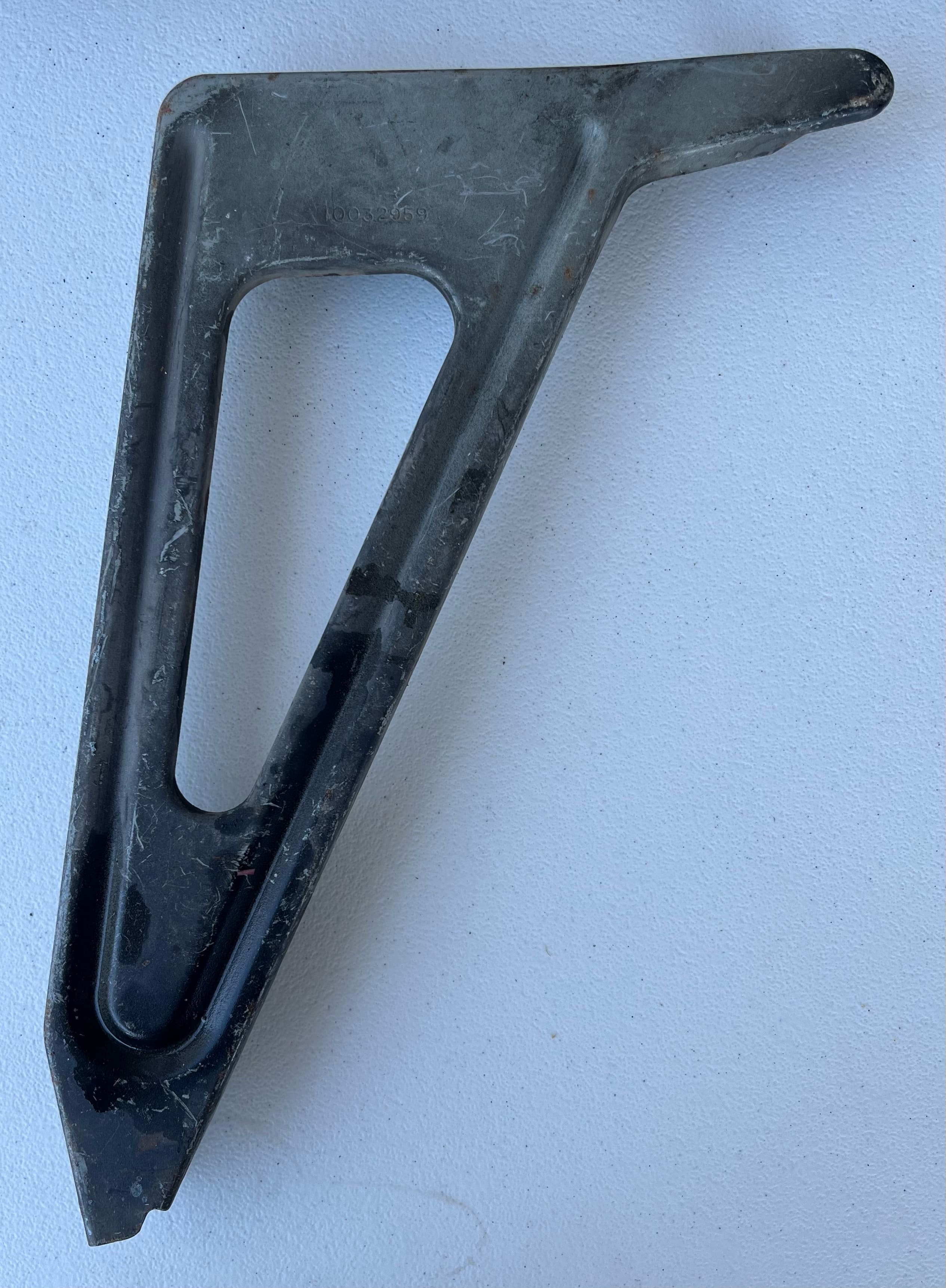 82-92 Firebird hood latch support brace