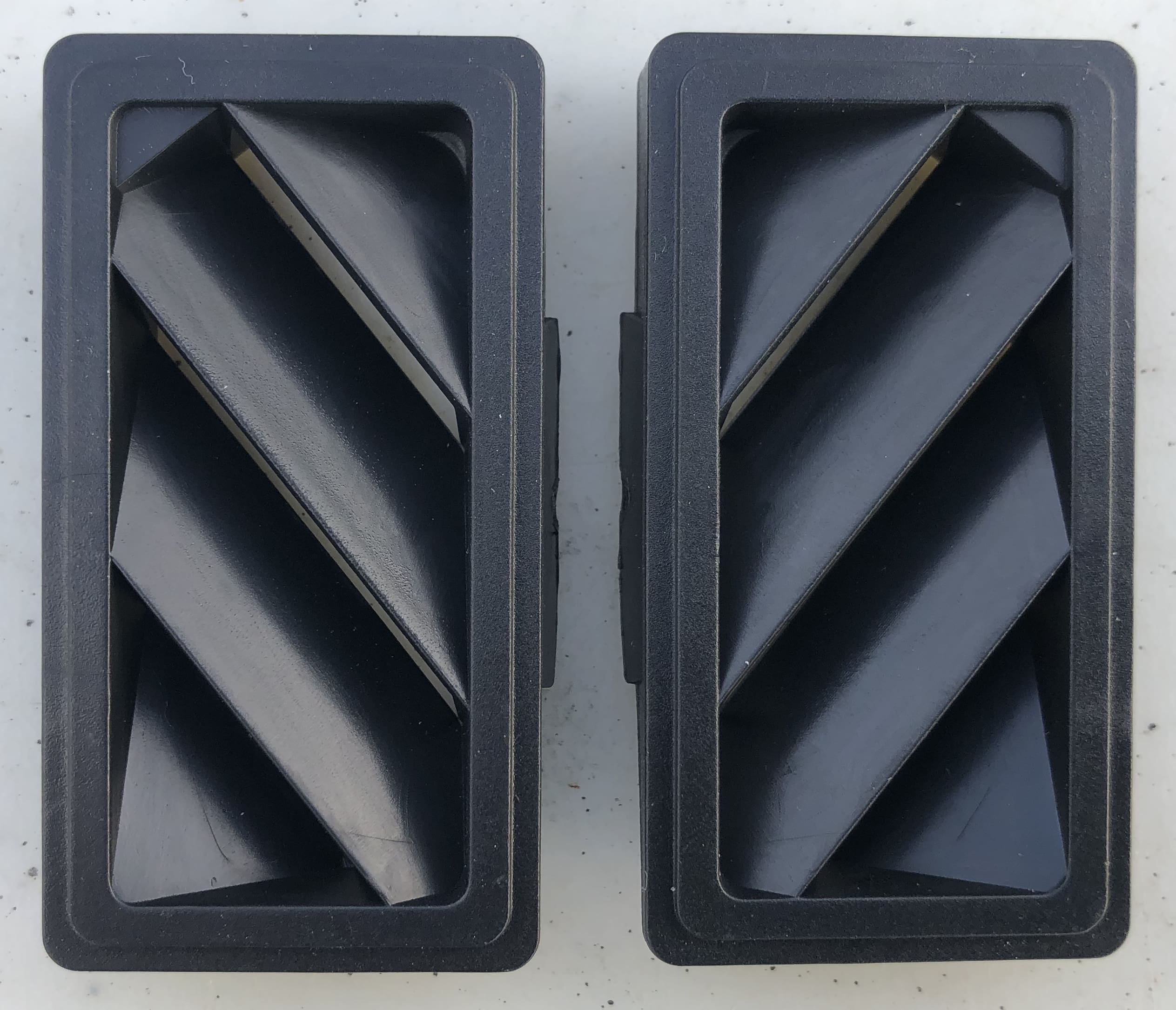 82-92 Camaro dashpad vents NEW!
