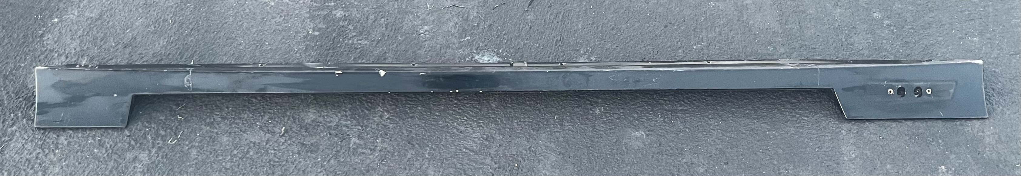 82-84 Camaro/Z28 driver's side rocker ground effect