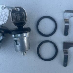 82-92 Camaro/Firebird door lock set NEW GM!!