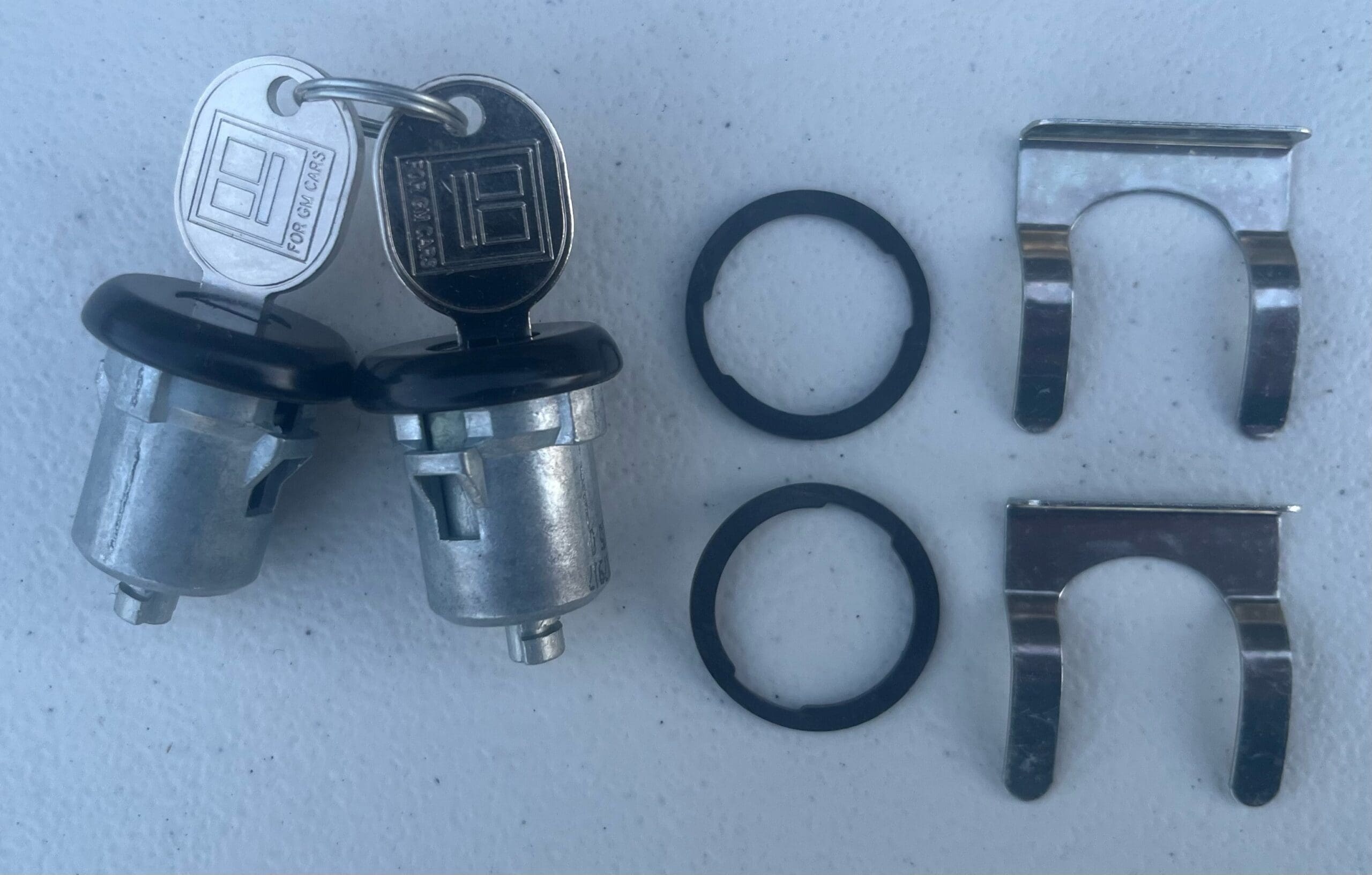 82-92 Camaro/Firebird door lock set NEW GM!!