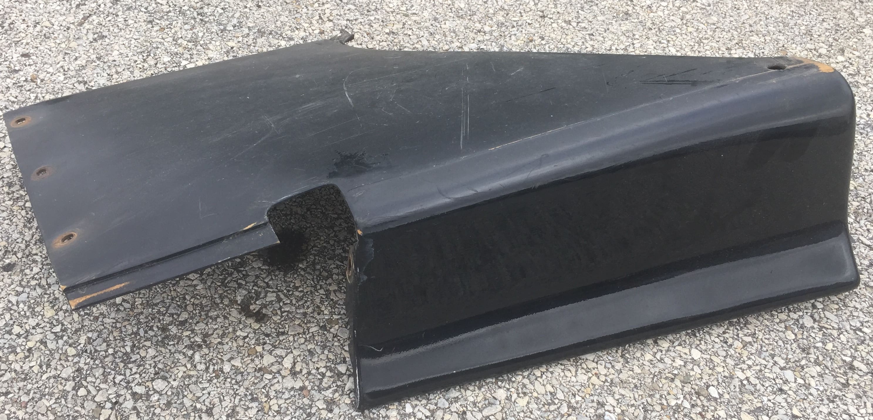 85-90 Firebird/Trans Am/GTA passenger fender ground effect NICE!!
