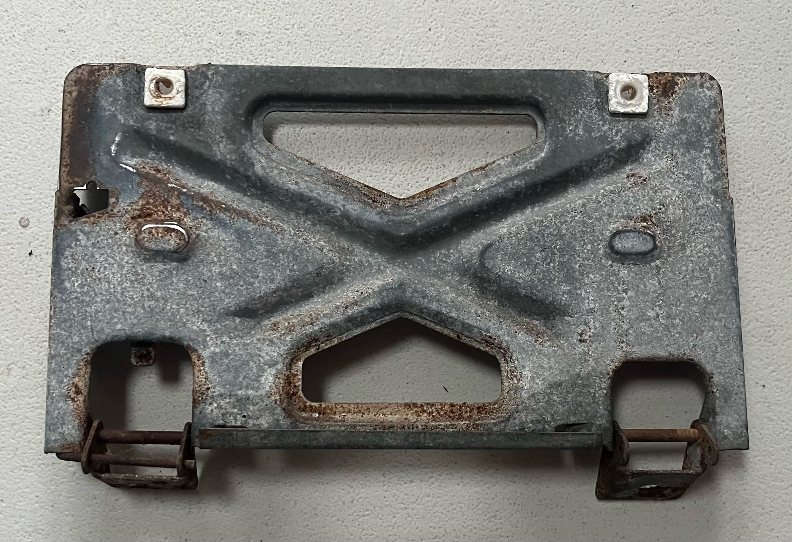 82-92 Camaro rear license plate bracket