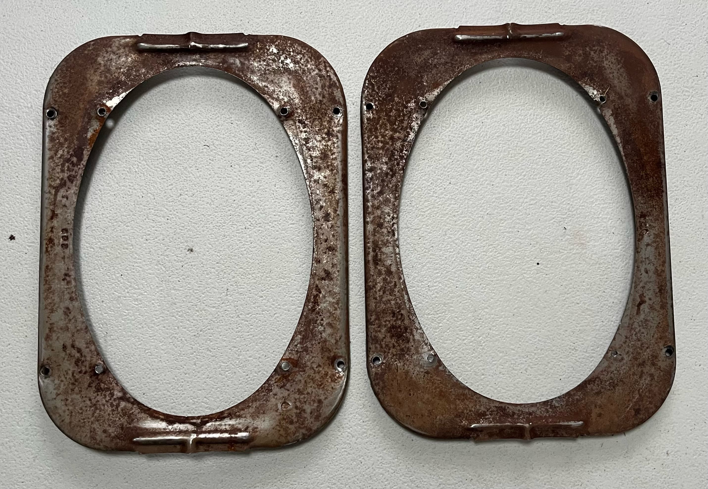 82-92 Camaro/Firebird rear speaker mounting plates