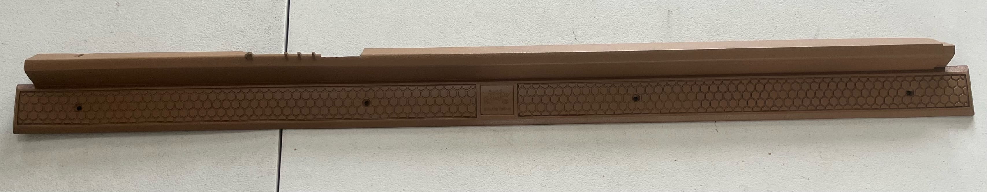 83-92 Camaro/Firebird beechwood passenger door sill
