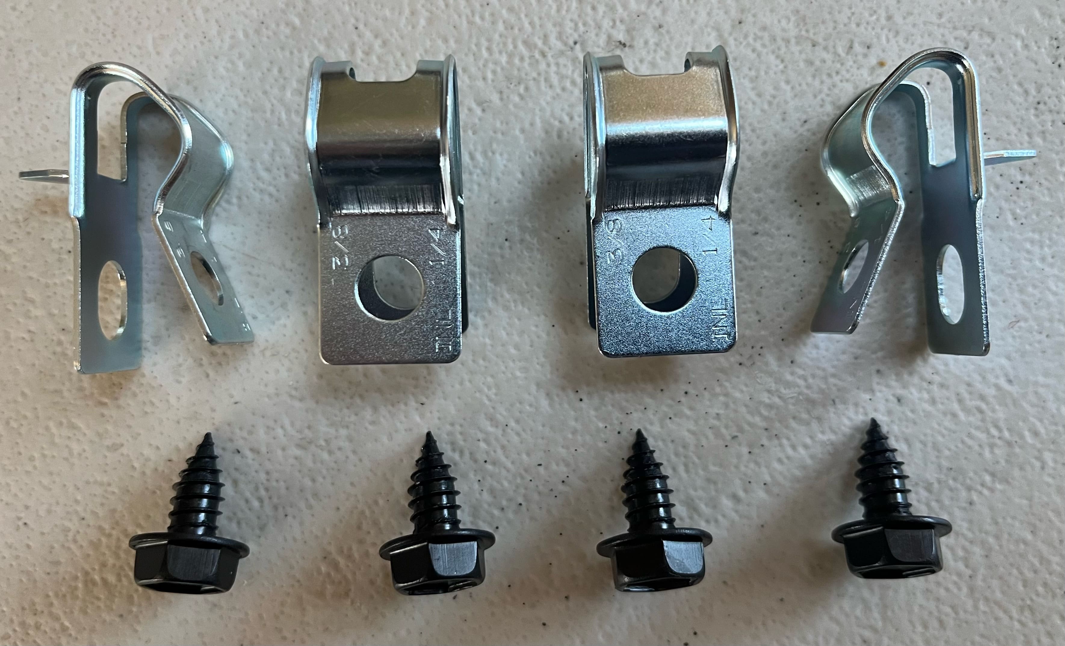 82-92 Camaro/Firebird fuel line clip set (8 pcs)