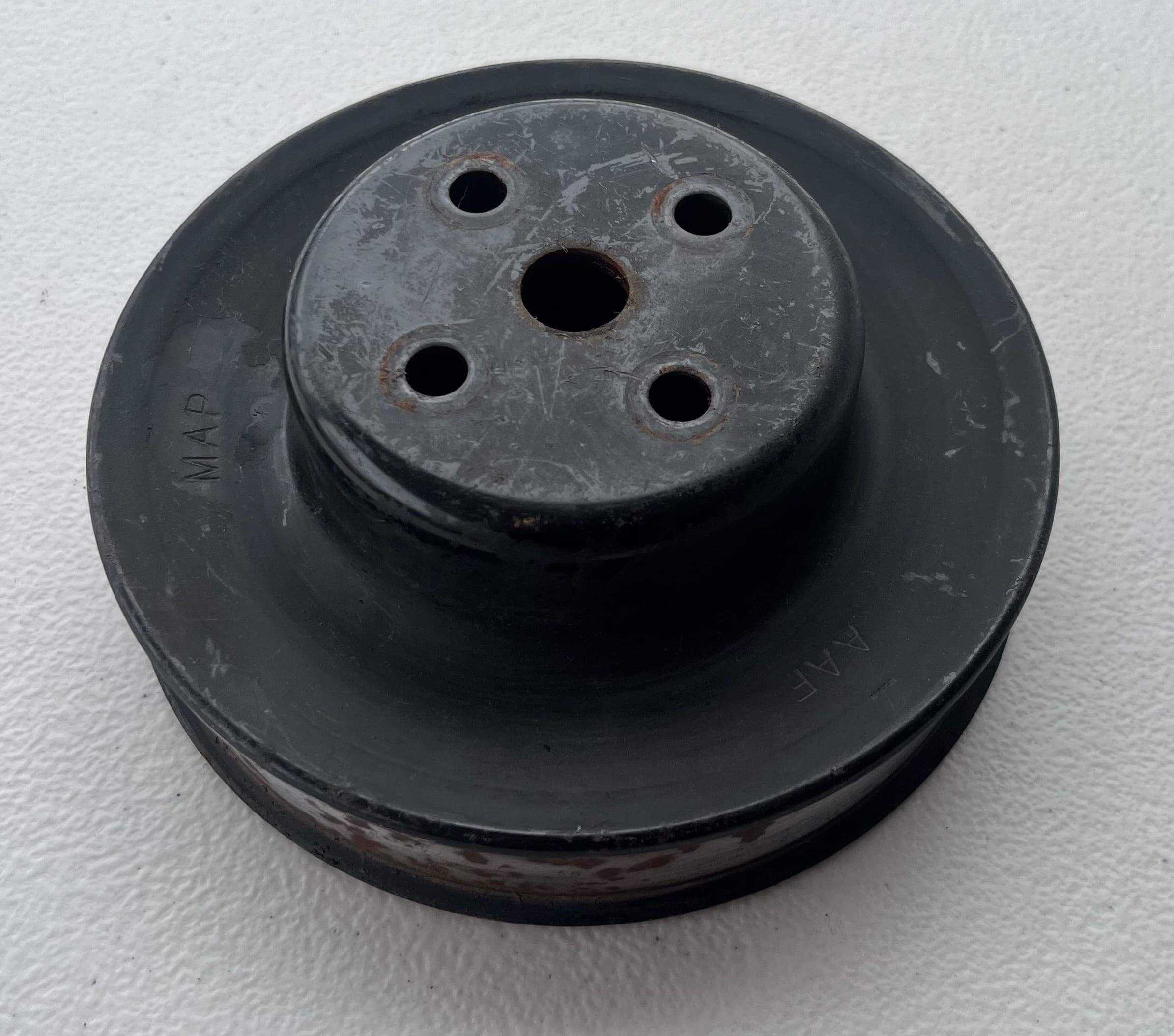 88-92 Camaro/Firebird water pump pulley (V8)
