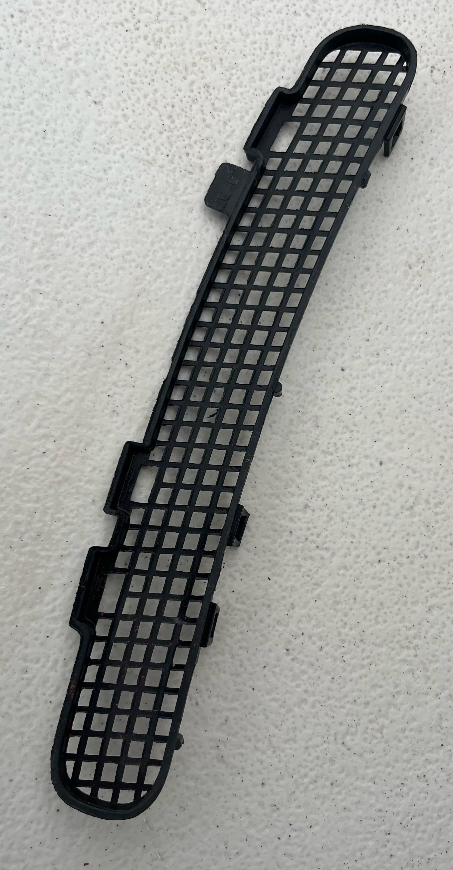 82-90 Trans Am driver's side fender vent screen