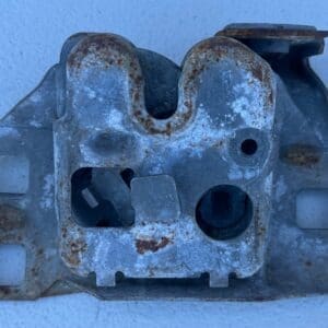 82-85 Camaro/Firebird manual hatch latch