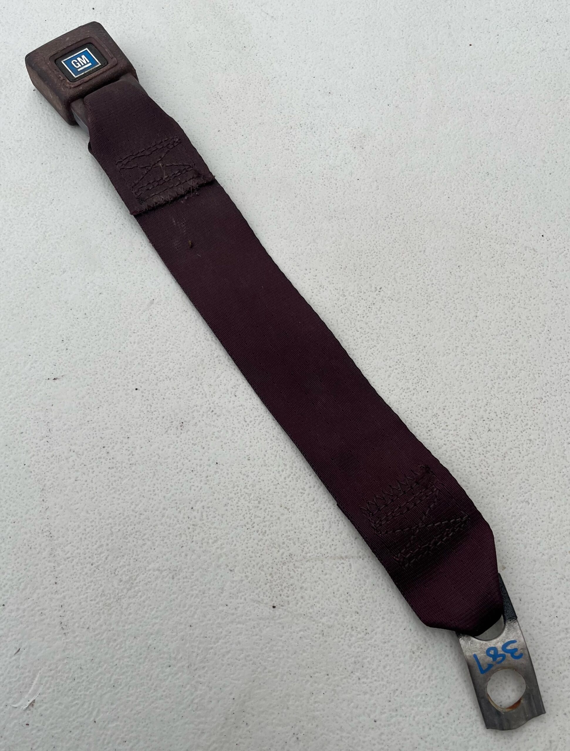 82-92 Camaro/Firebird maroon rear seat belt receiver (82-83 style)